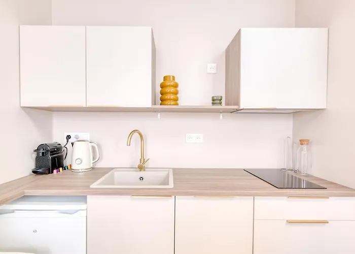 La Lyonnaise - - Centre * リヨン